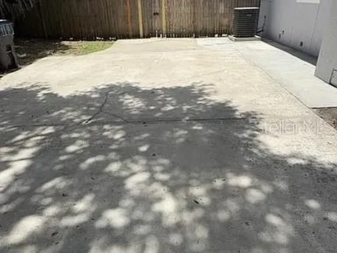 270 W Pineloch Avenue Orlando FL 32806