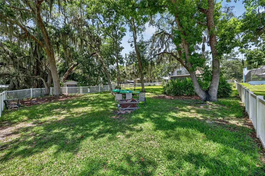 11932 SE 196th Street Dunnellon FL 34431