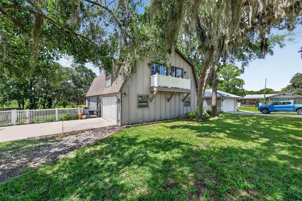 11932 SE 196th Street Dunnellon FL 34431