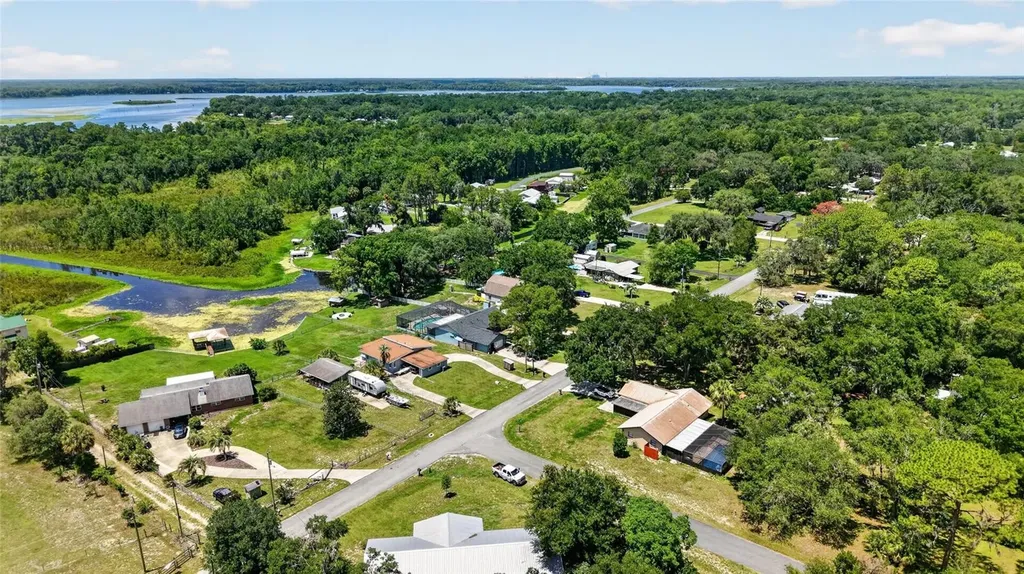 11932 SE 196th Street Dunnellon FL 34431