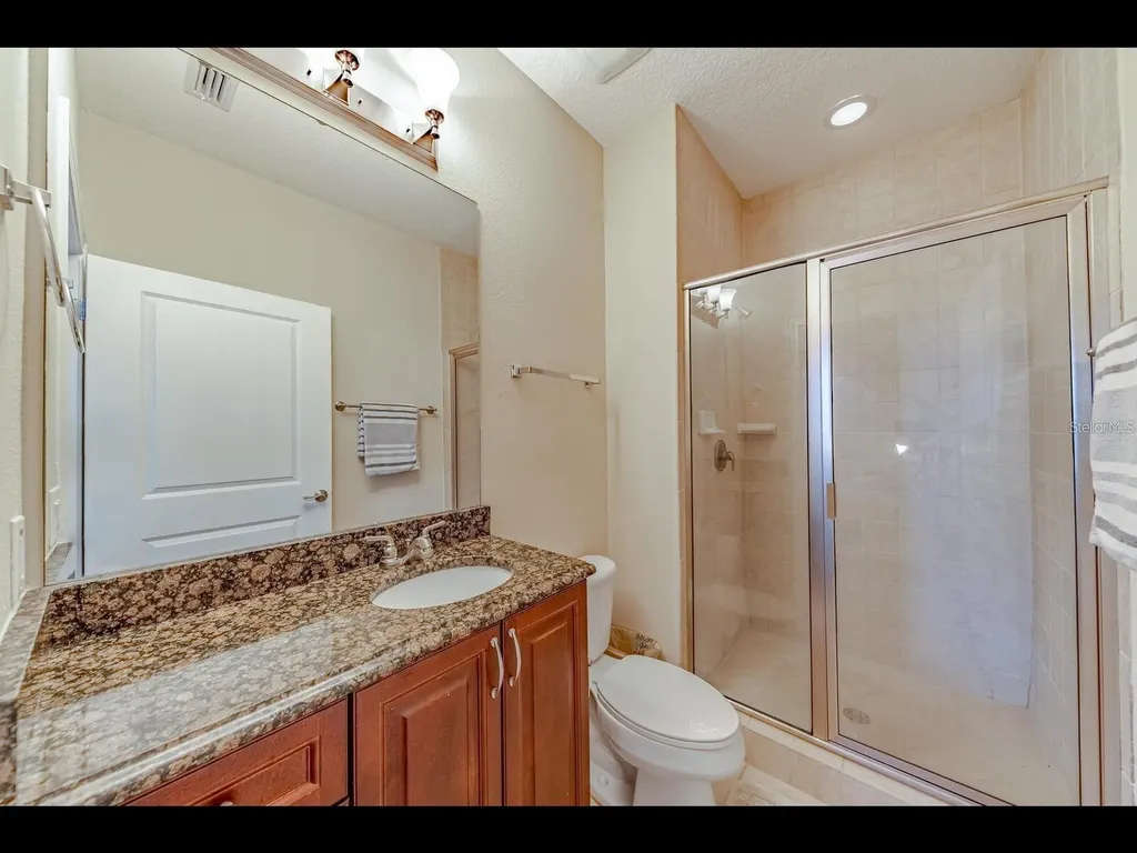 1042 Bellasol Way Apollo Beach FL 33572