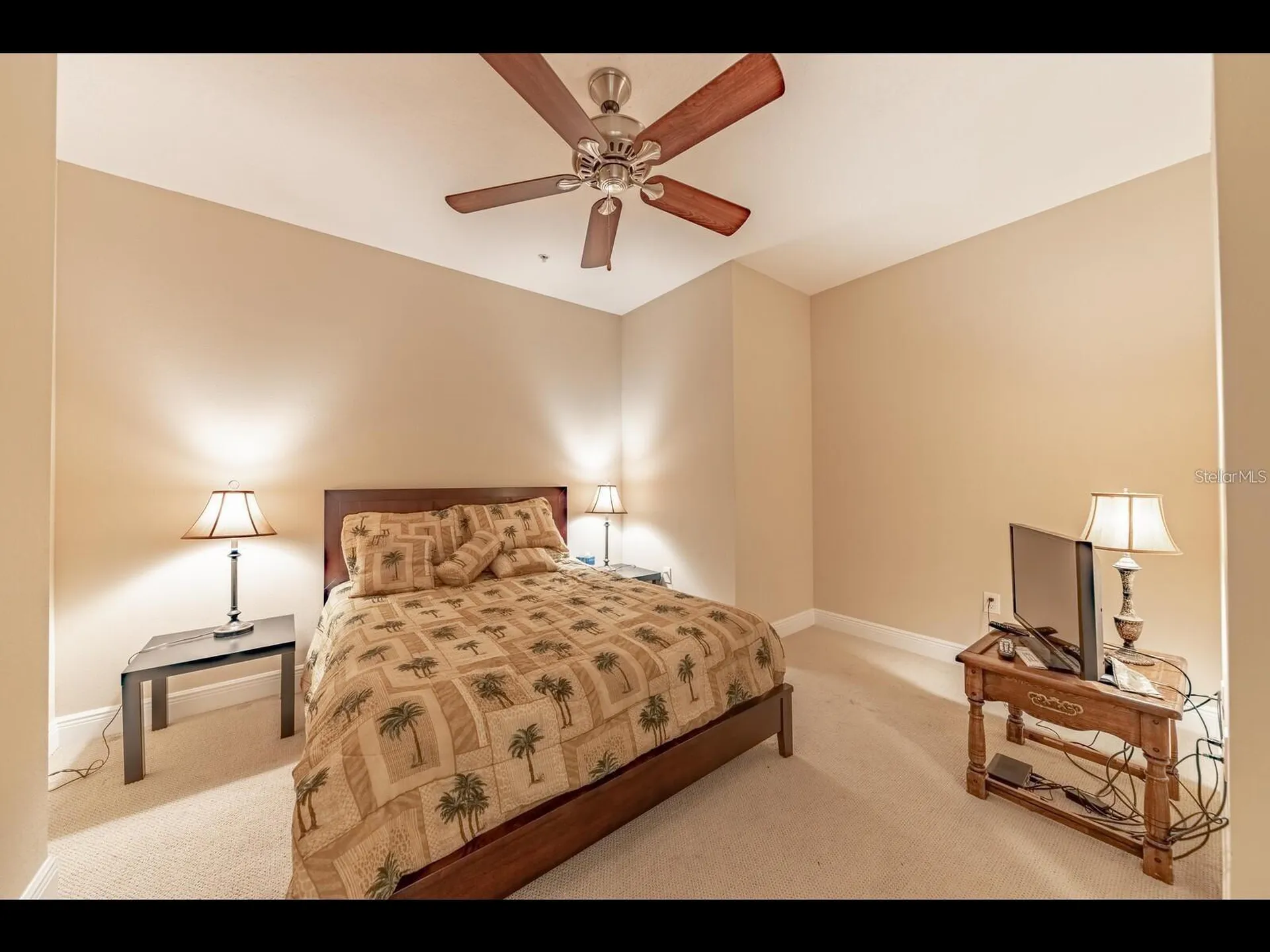 1042 Bellasol Way Apollo Beach FL 33572