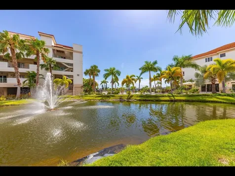 1042 Bellasol Way Apollo Beach FL 33572