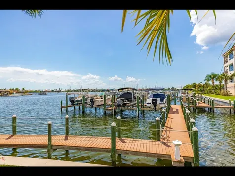 1042 Bellasol Way Apollo Beach FL 33572