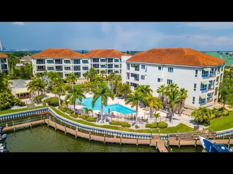1042 Bellasol Way Apollo Beach FL 33572