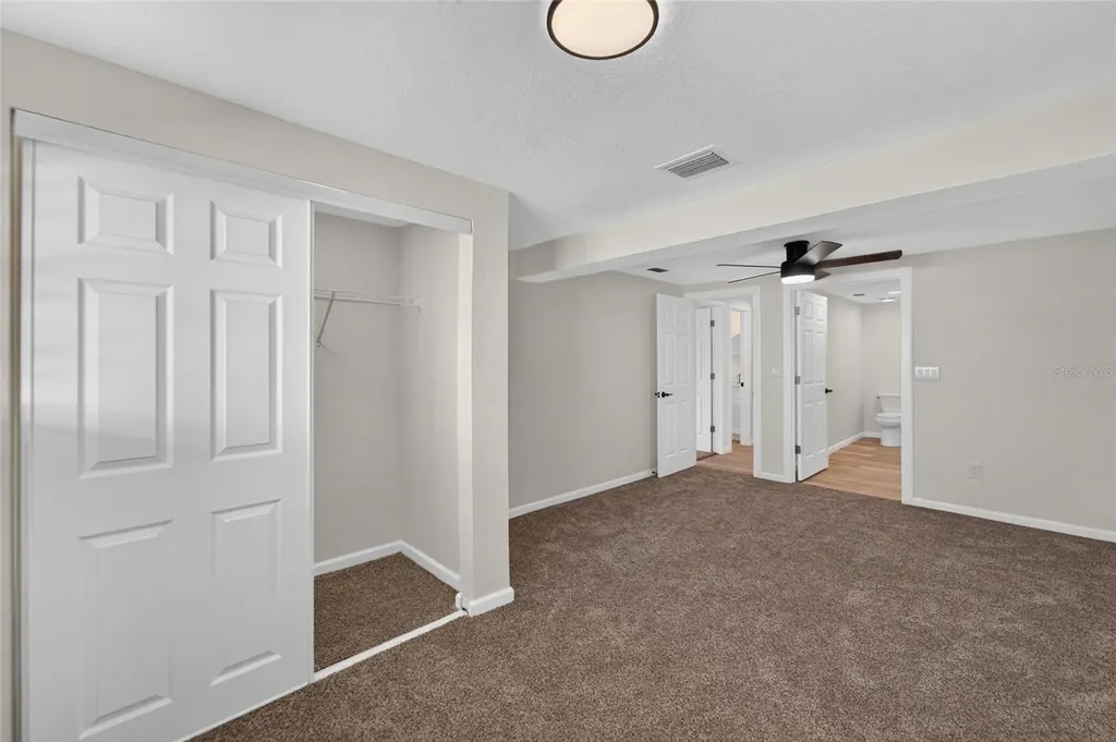 522 Highview Circle N Brandon FL 33510