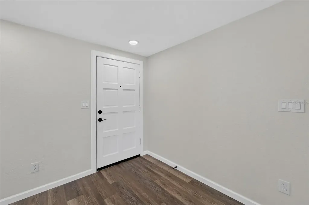 522 Highview Circle N Brandon FL 33510