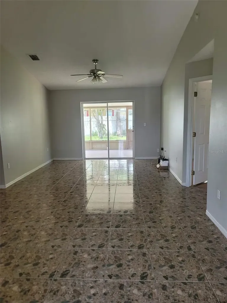 634 Baldwin Drive Kissimmee FL 34758