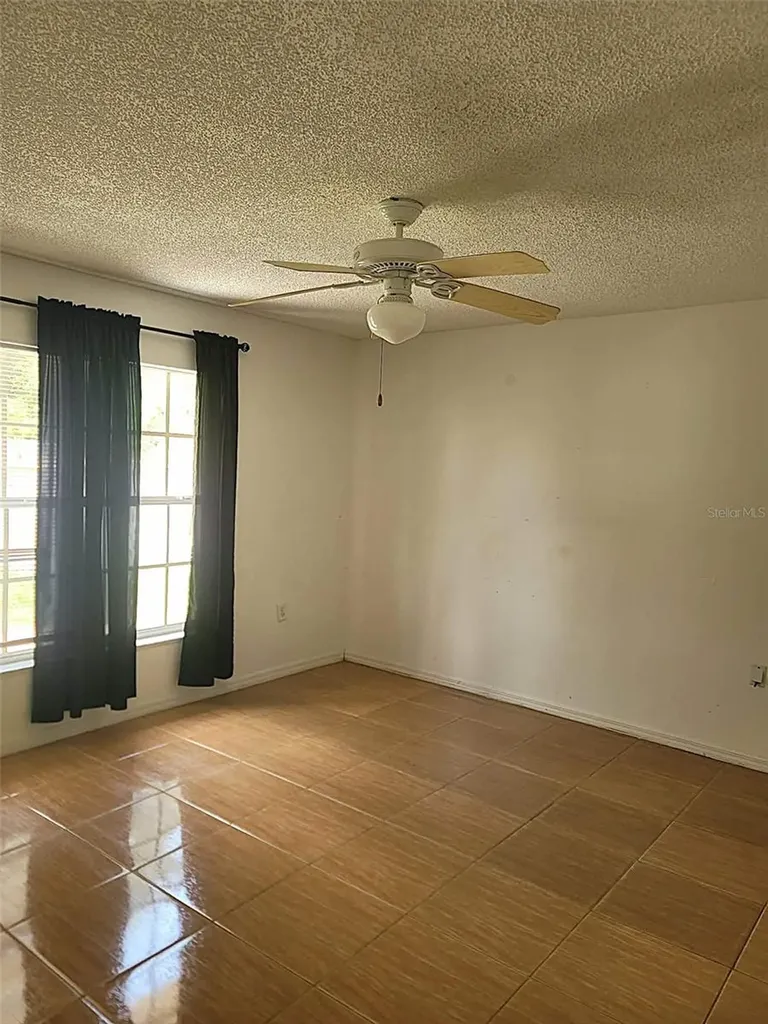 634 Baldwin Drive Kissimmee FL 34758