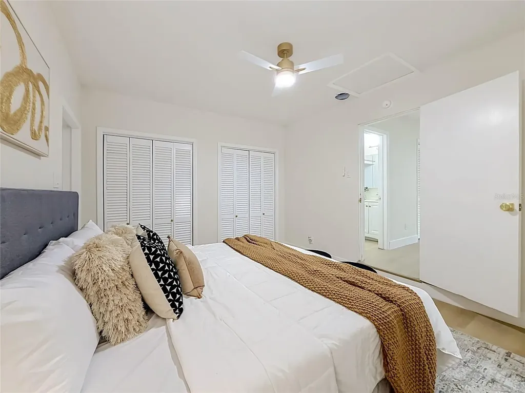 516 S Exeter Street Eustis FL 32726