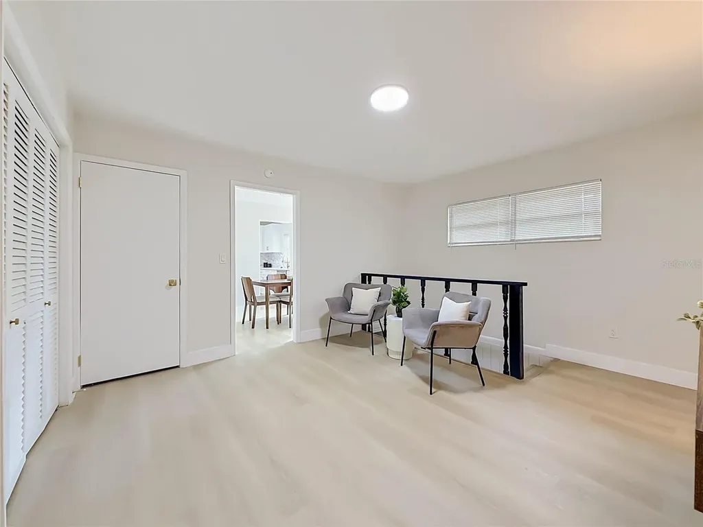 516 S Exeter Street Eustis FL 32726