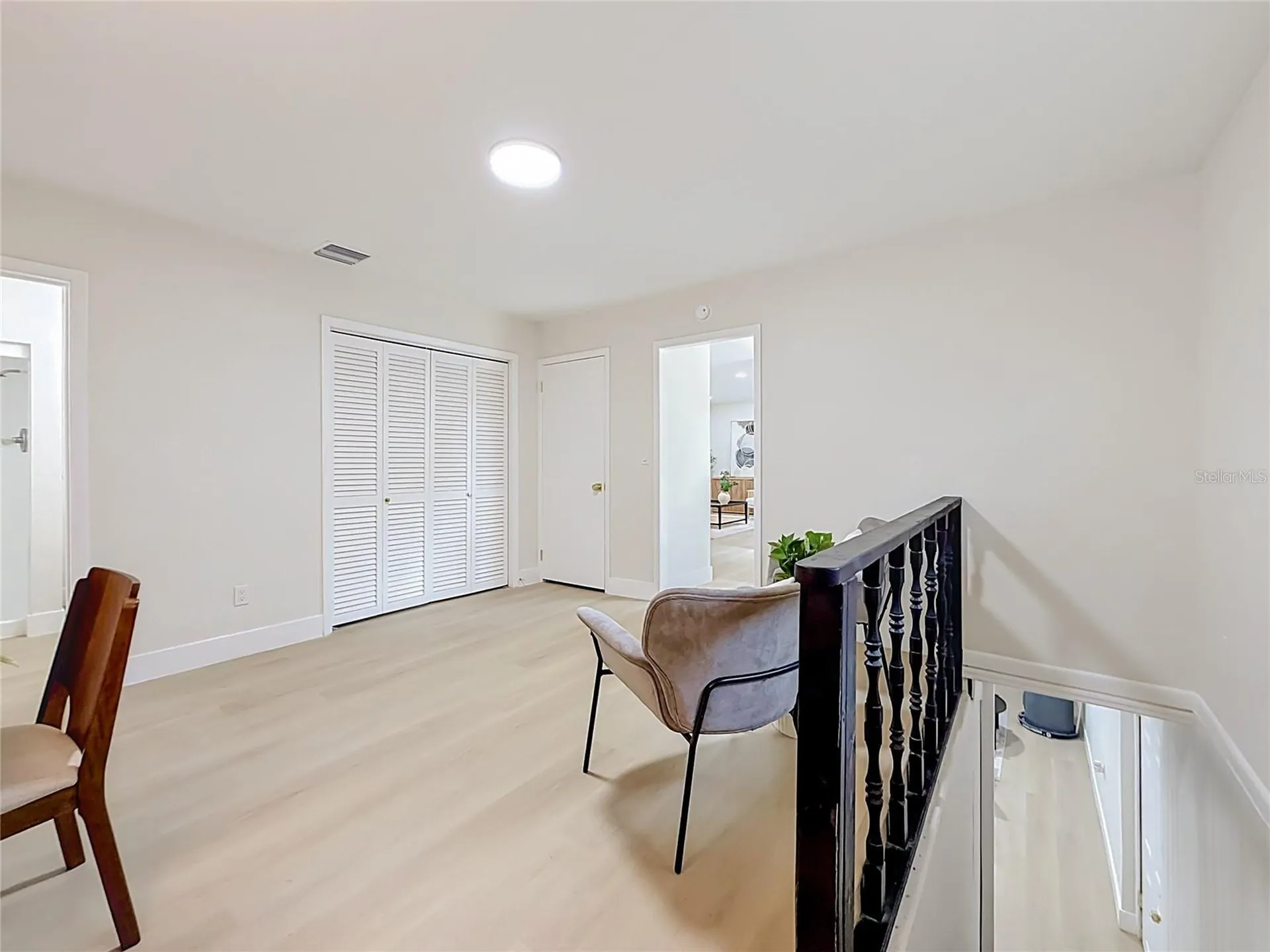 516 S Exeter Street Eustis FL 32726