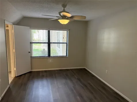 515 30th Avenue W Bradenton FL 34205