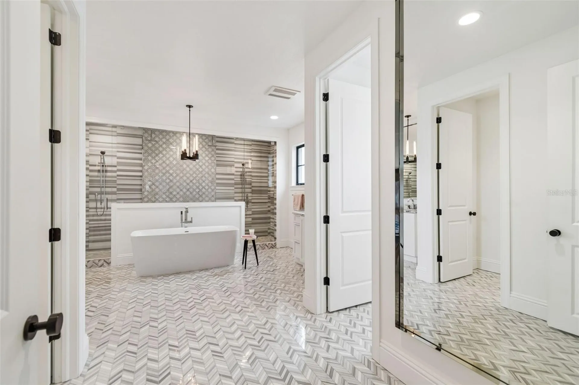 5811 Mariner Street Tampa FL 33609