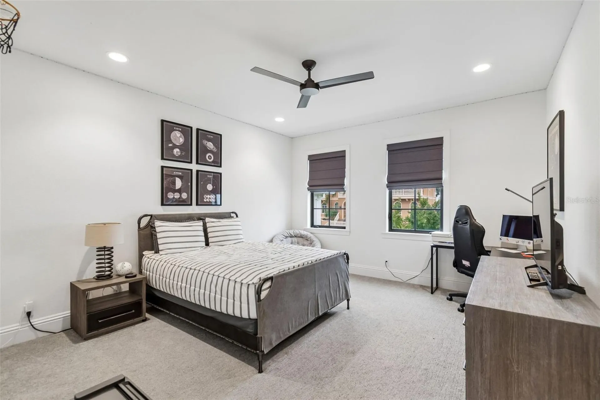 5811 Mariner Street Tampa FL 33609