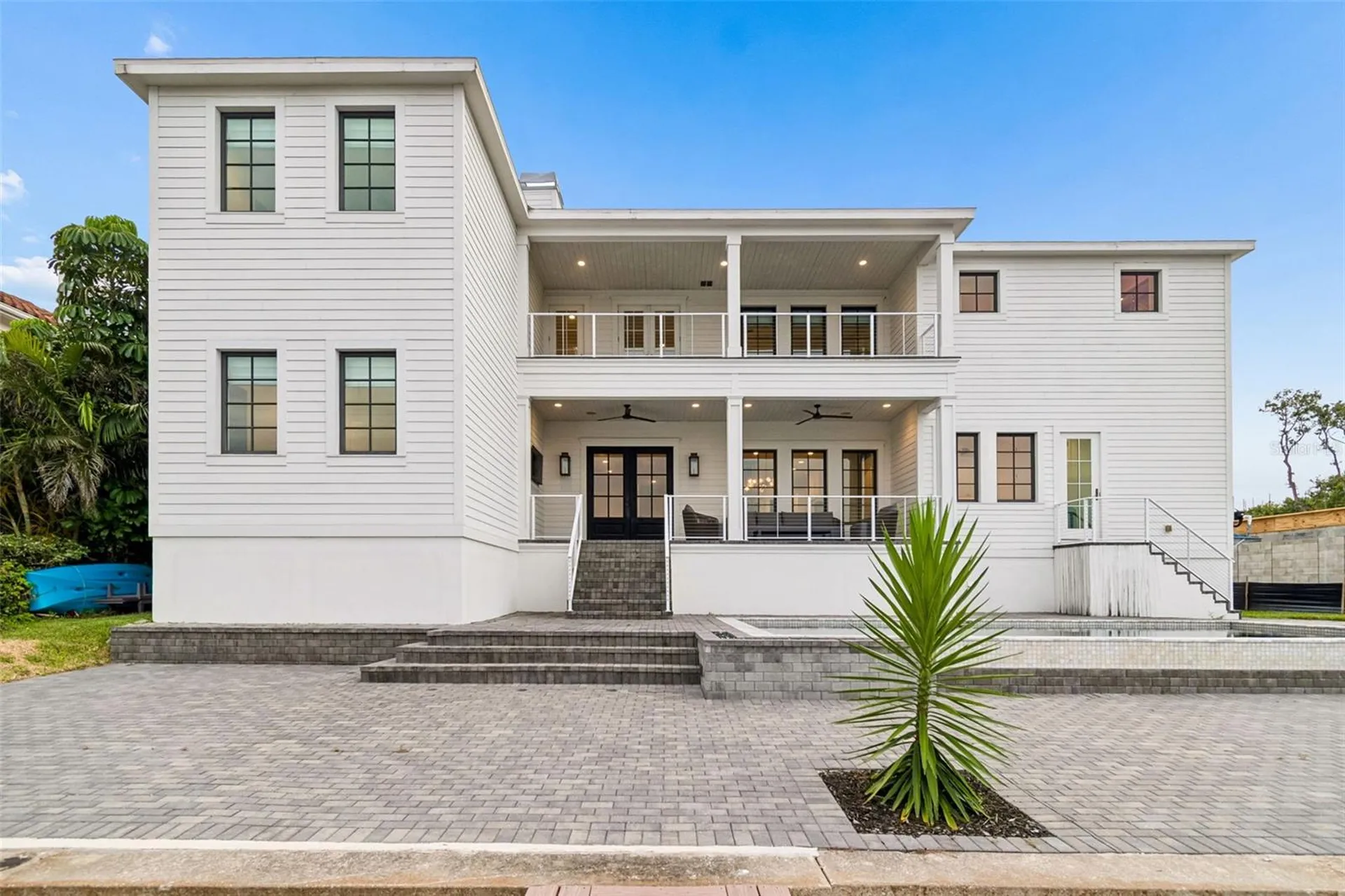 5811 Mariner Street Tampa FL 33609