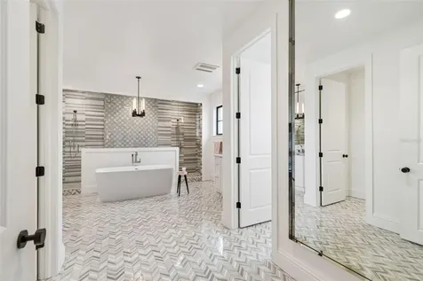 5811 Mariner Street Tampa FL 33609