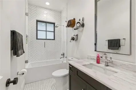 5811 Mariner Street Tampa FL 33609