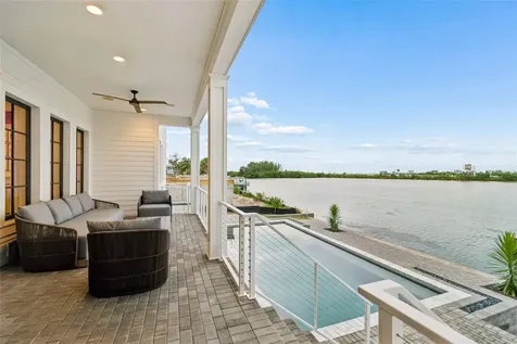 5811 Mariner Street Tampa FL 33609
