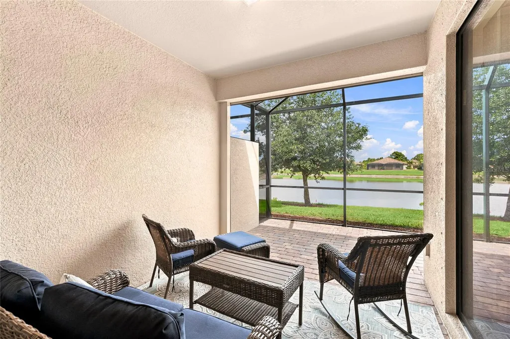 12192 Amica Loop Venice FL 34293