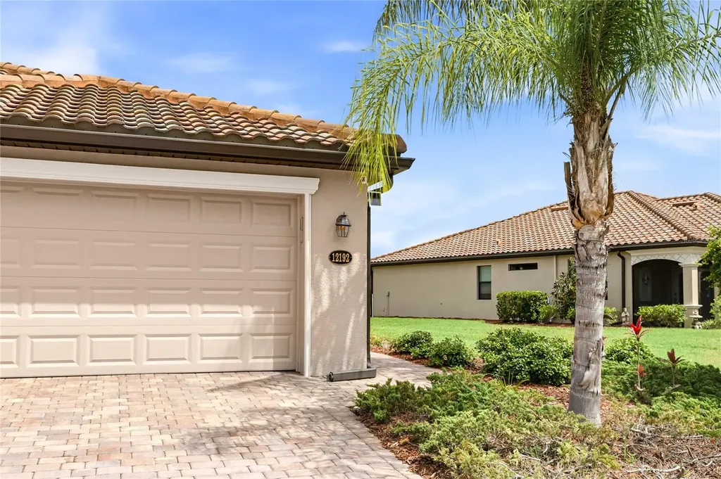 12192 Amica Loop Venice FL 34293