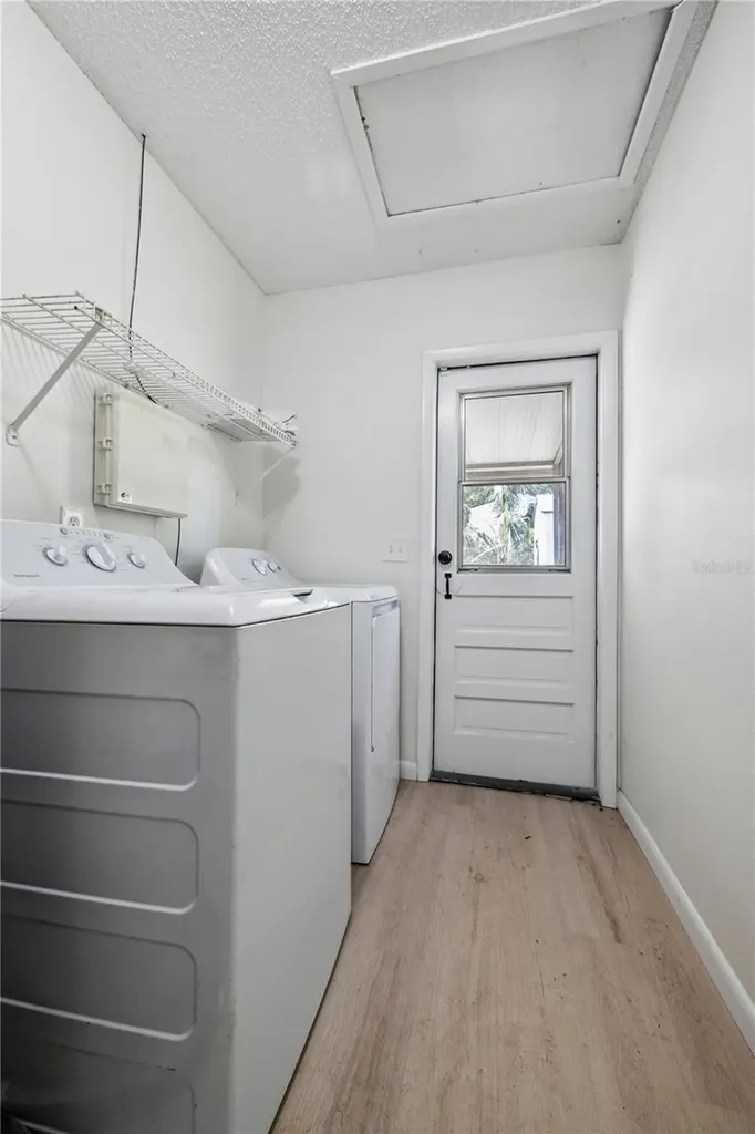 1809 E Knollwood Street Tampa FL 33610