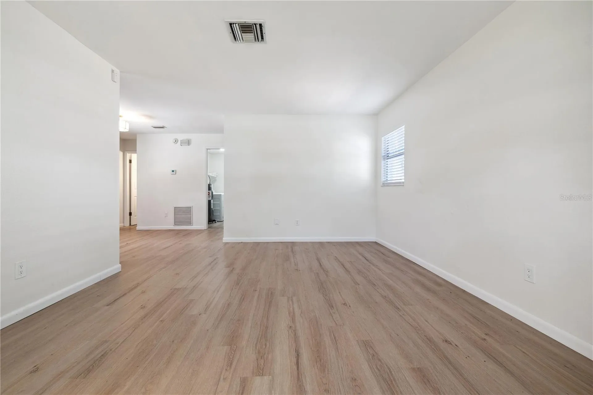 1809 E Knollwood Street Tampa FL 33610