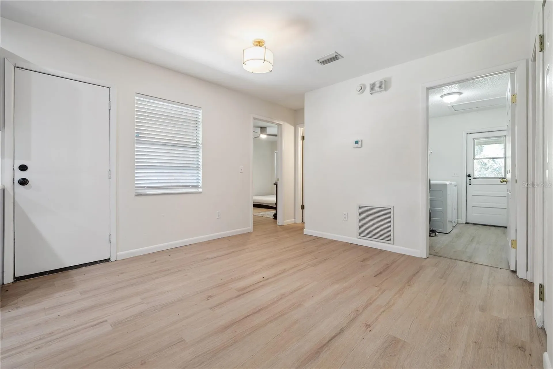 1809 E Knollwood Street Tampa FL 33610