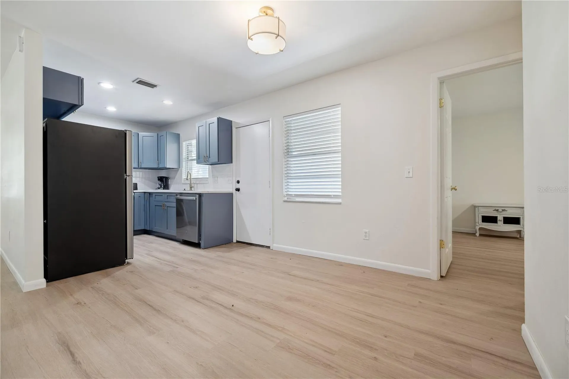 1809 E Knollwood Street Tampa FL 33610
