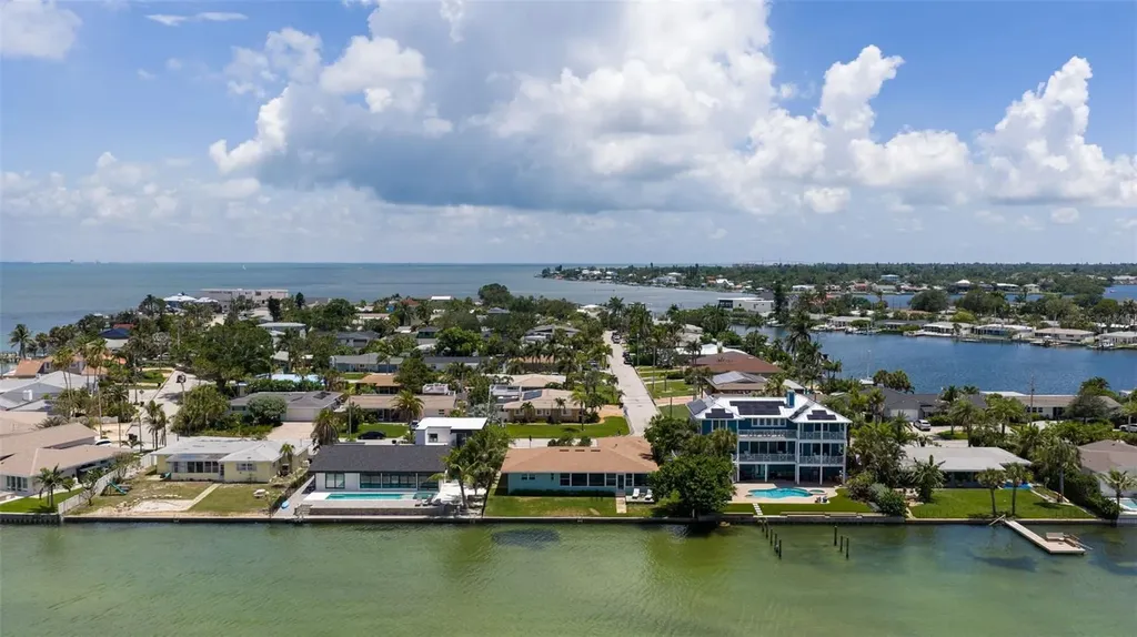 501 22nd Avenue SE St Petersburg FL 33705