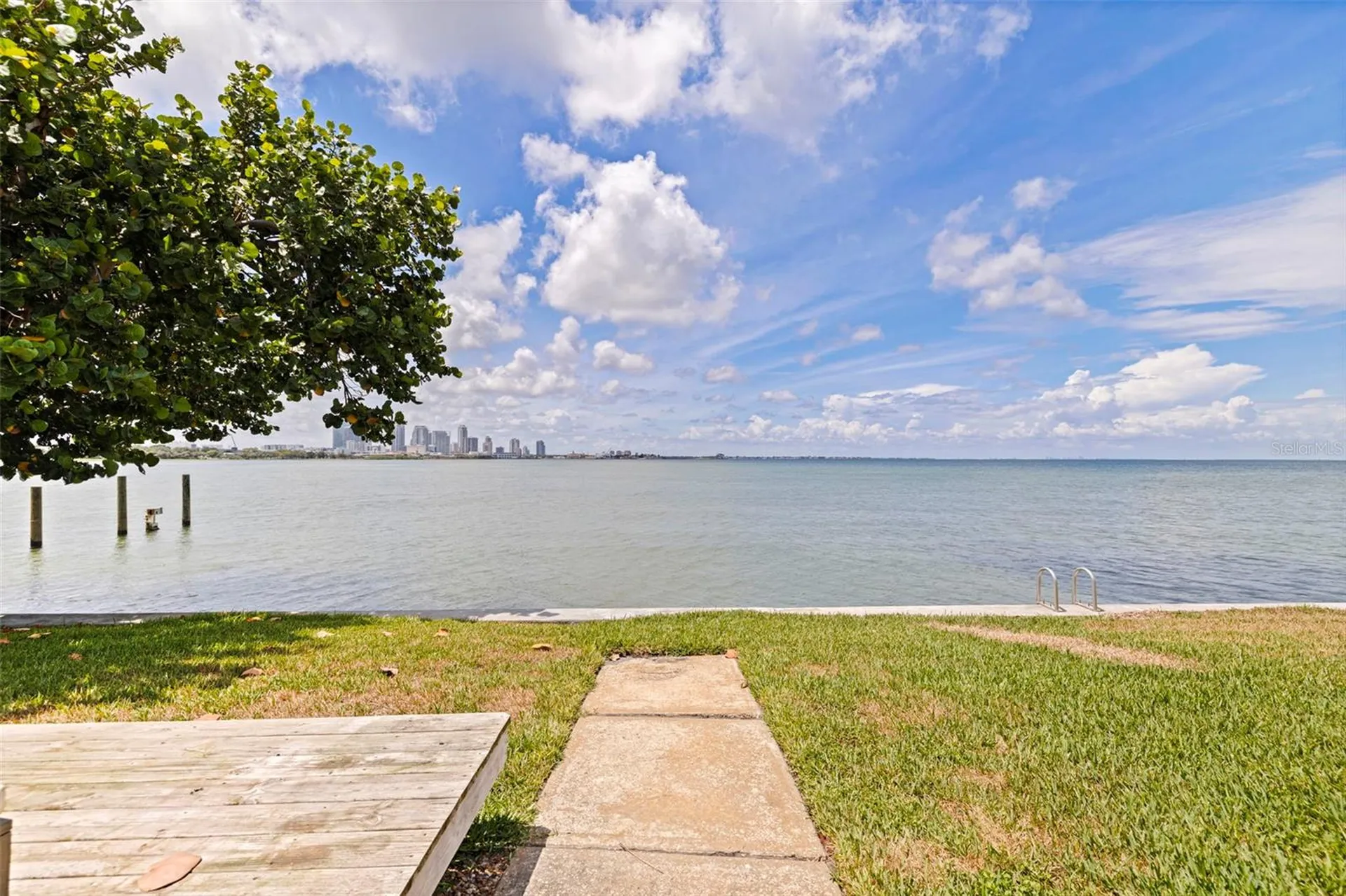 501 22nd Avenue SE St Petersburg FL 33705