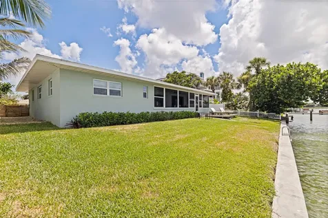 501 22nd Avenue SE St Petersburg FL 33705