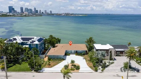 501 22nd Avenue SE St Petersburg FL 33705