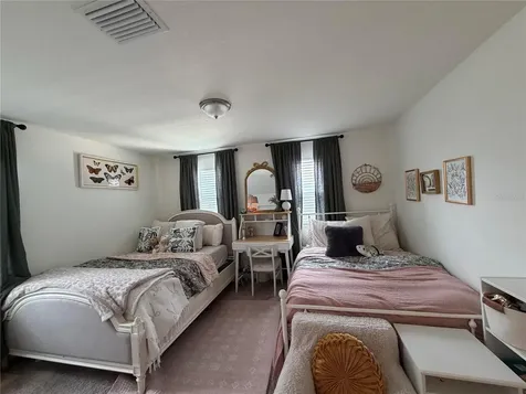 29250 Kinsington Court Wesley Chapel FL 33544