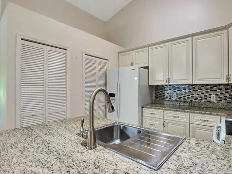 5100 Burchette Road Tampa FL 33647