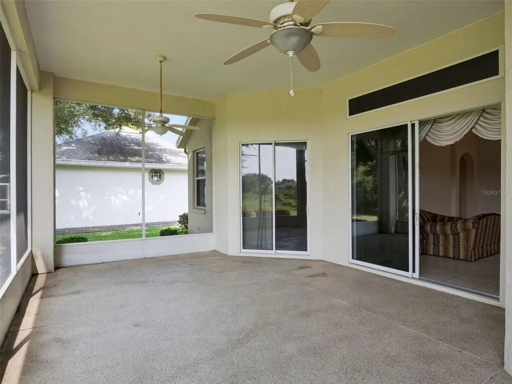 21606 King Henry Avenue Leesburg FL 34748