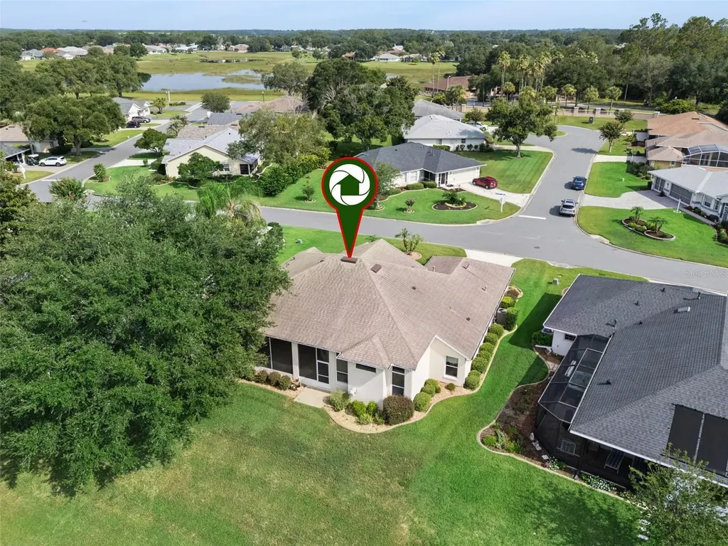 21606 King Henry Avenue Leesburg FL 34748