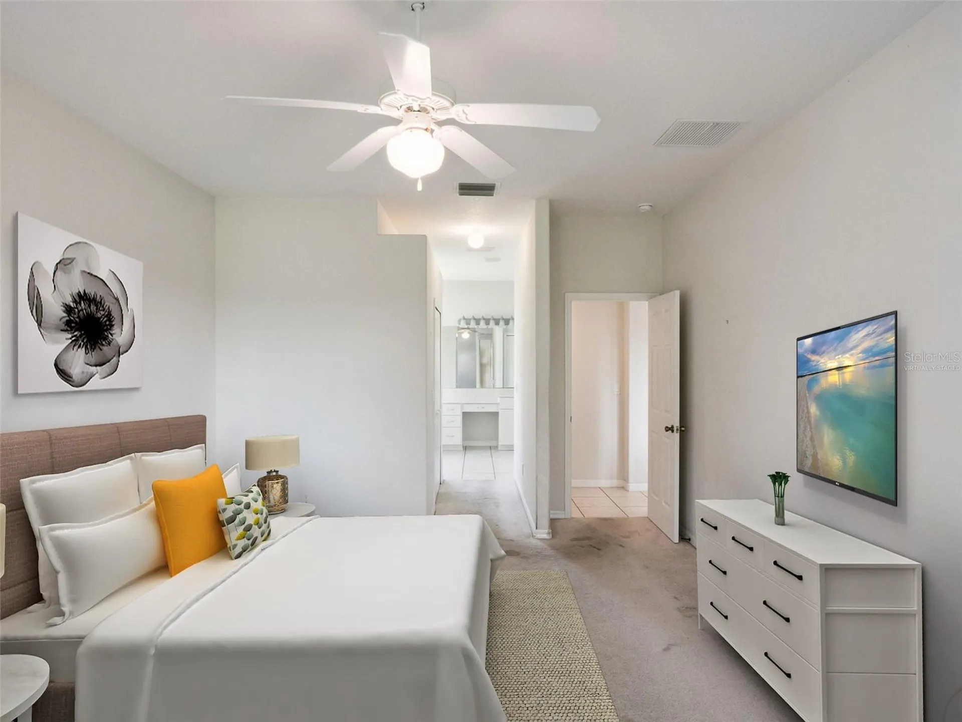 21606 King Henry Avenue Leesburg FL 34748