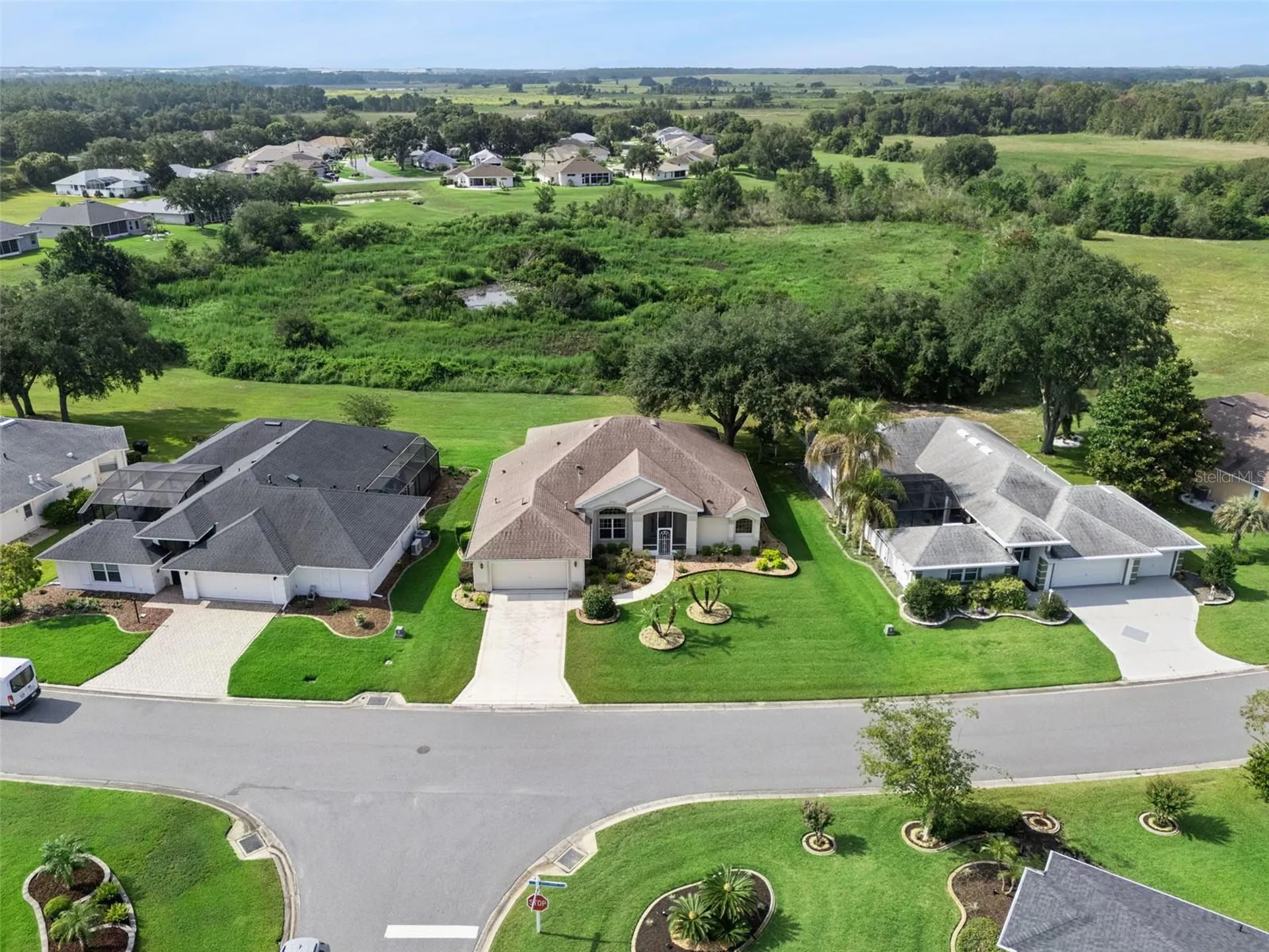21606 King Henry Avenue Leesburg FL 34748