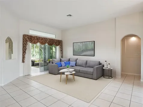 21606 King Henry Avenue Leesburg FL 34748
