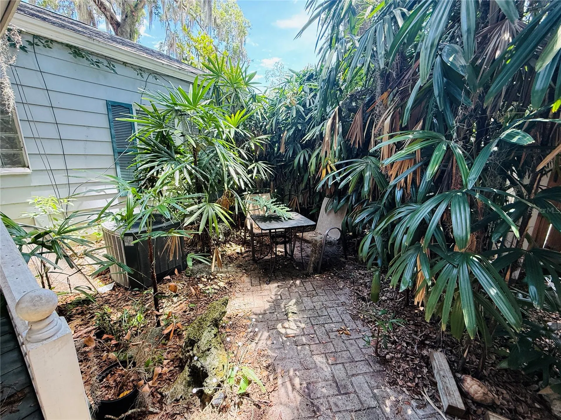 745 NE 10th Avenue Gainesville FL 32601
