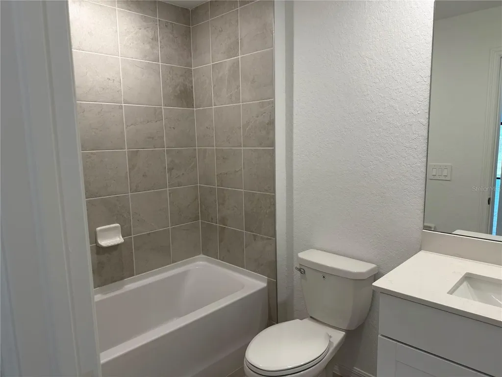 9196 Tequila Sunrise Drive Sarasota FL 34241