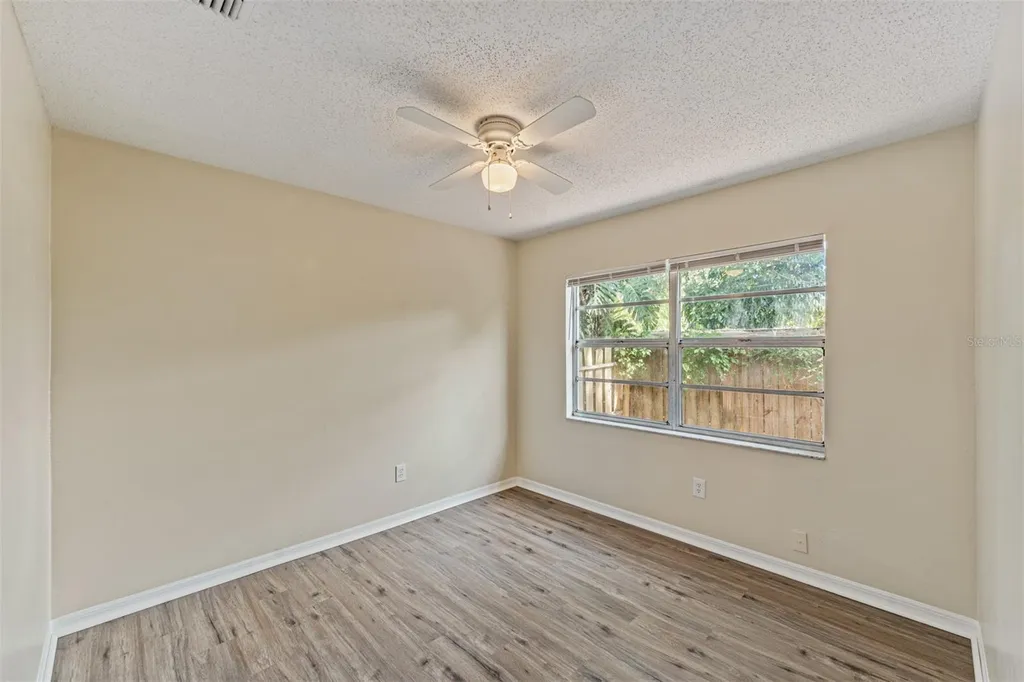 9616 N Oklawaha Avenue Tampa FL 33617
