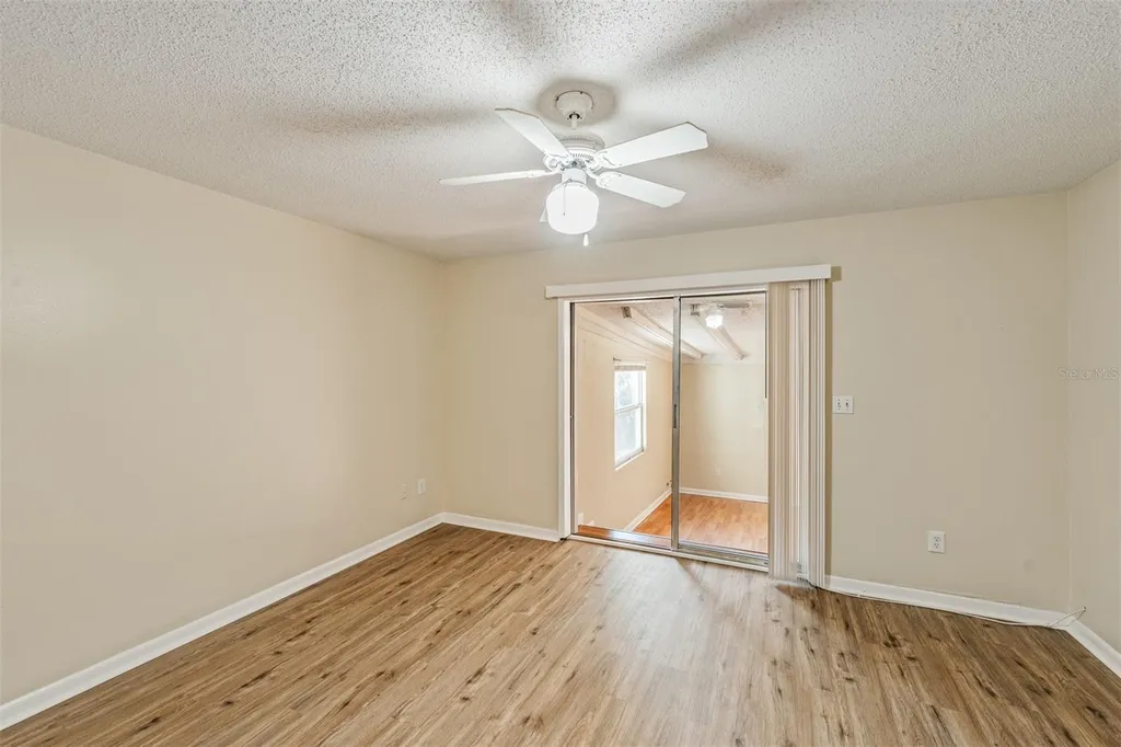 9616 N Oklawaha Avenue Tampa FL 33617