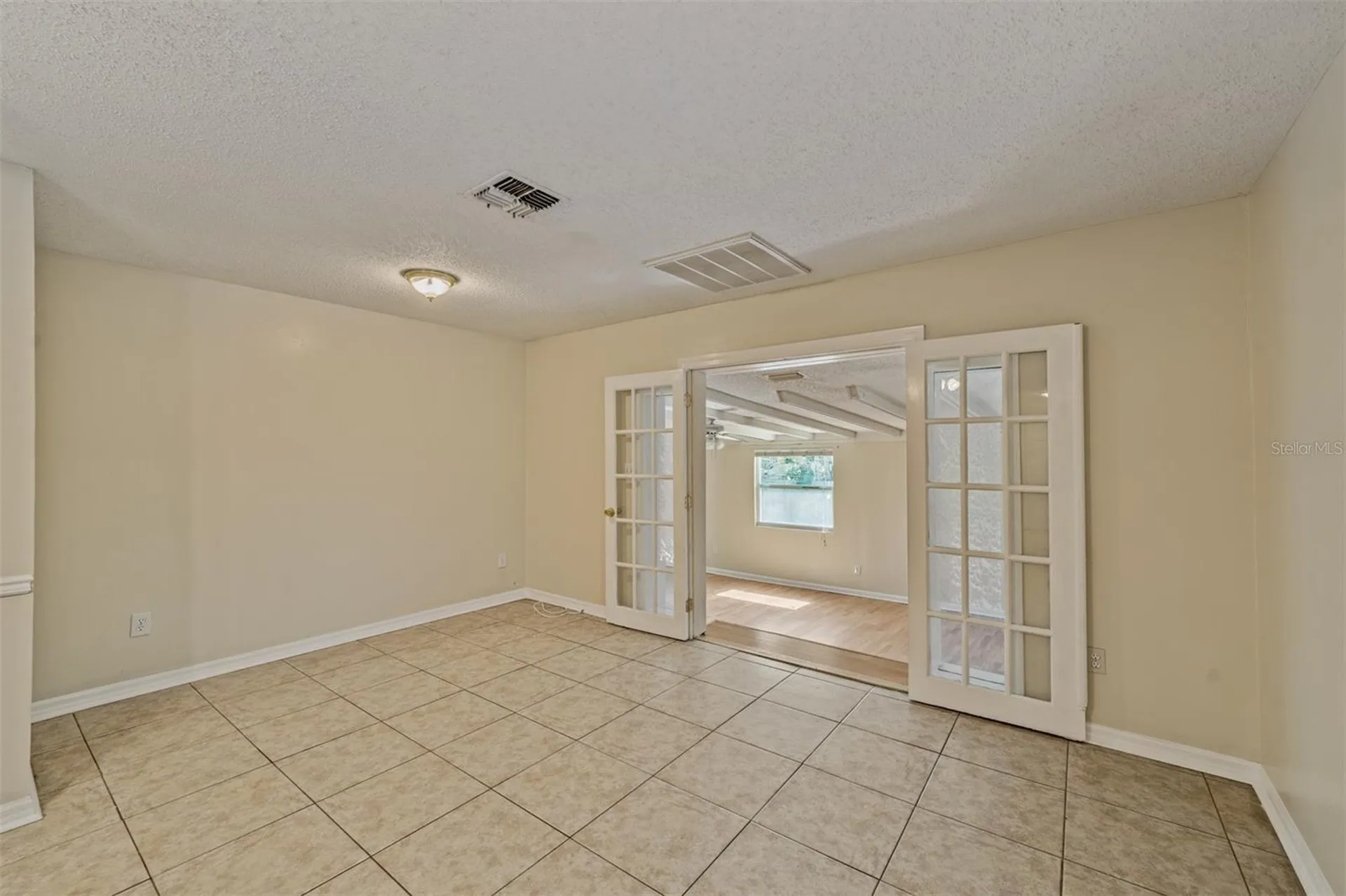 9616 N Oklawaha Avenue Tampa FL 33617