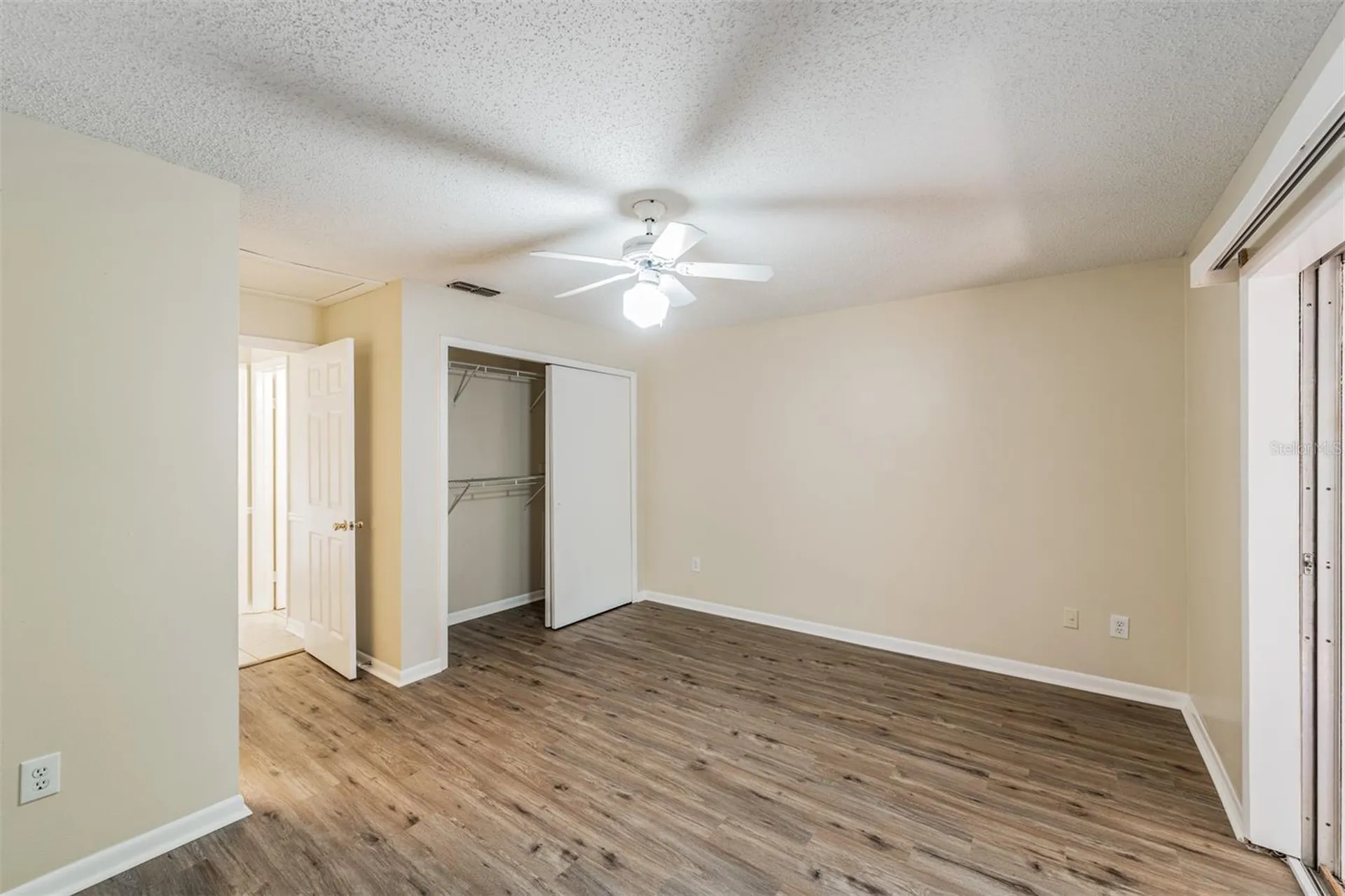 9616 N Oklawaha Avenue Tampa FL 33617