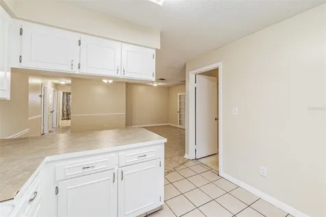 9616 N Oklawaha Avenue Tampa FL 33617