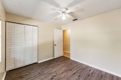 9616 N Oklawaha Avenue Tampa FL 33617