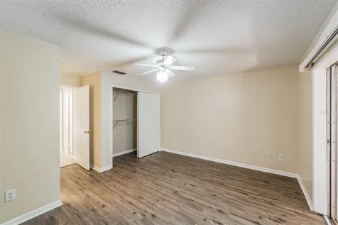 9616 N Oklawaha Avenue Tampa FL 33617