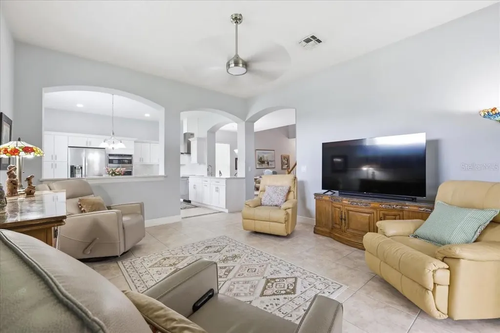 5011 Corto Drive Orlando FL 32837